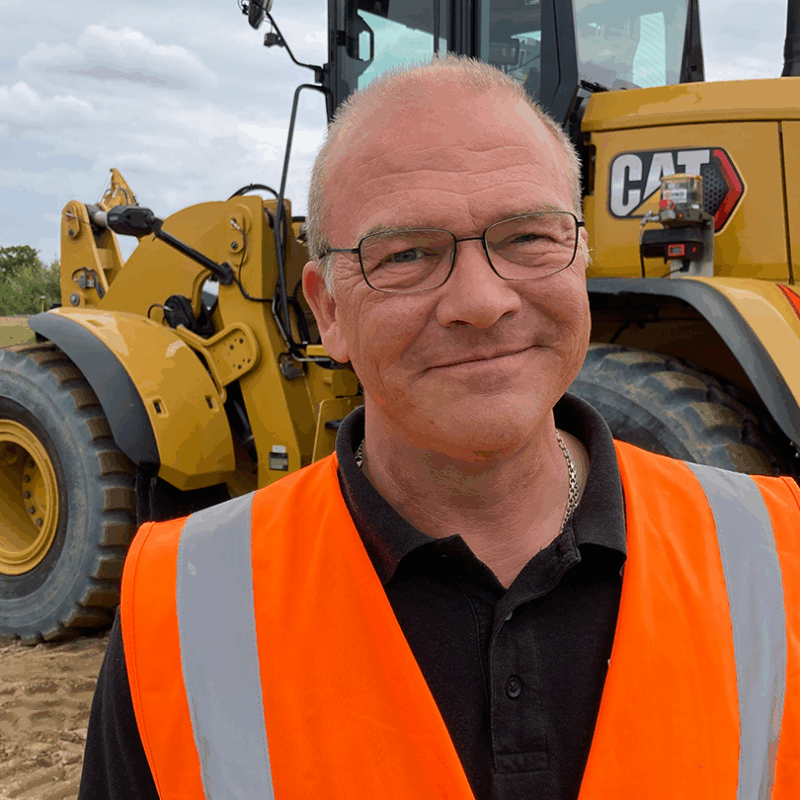 Cat 938 - Zeppelin Construction