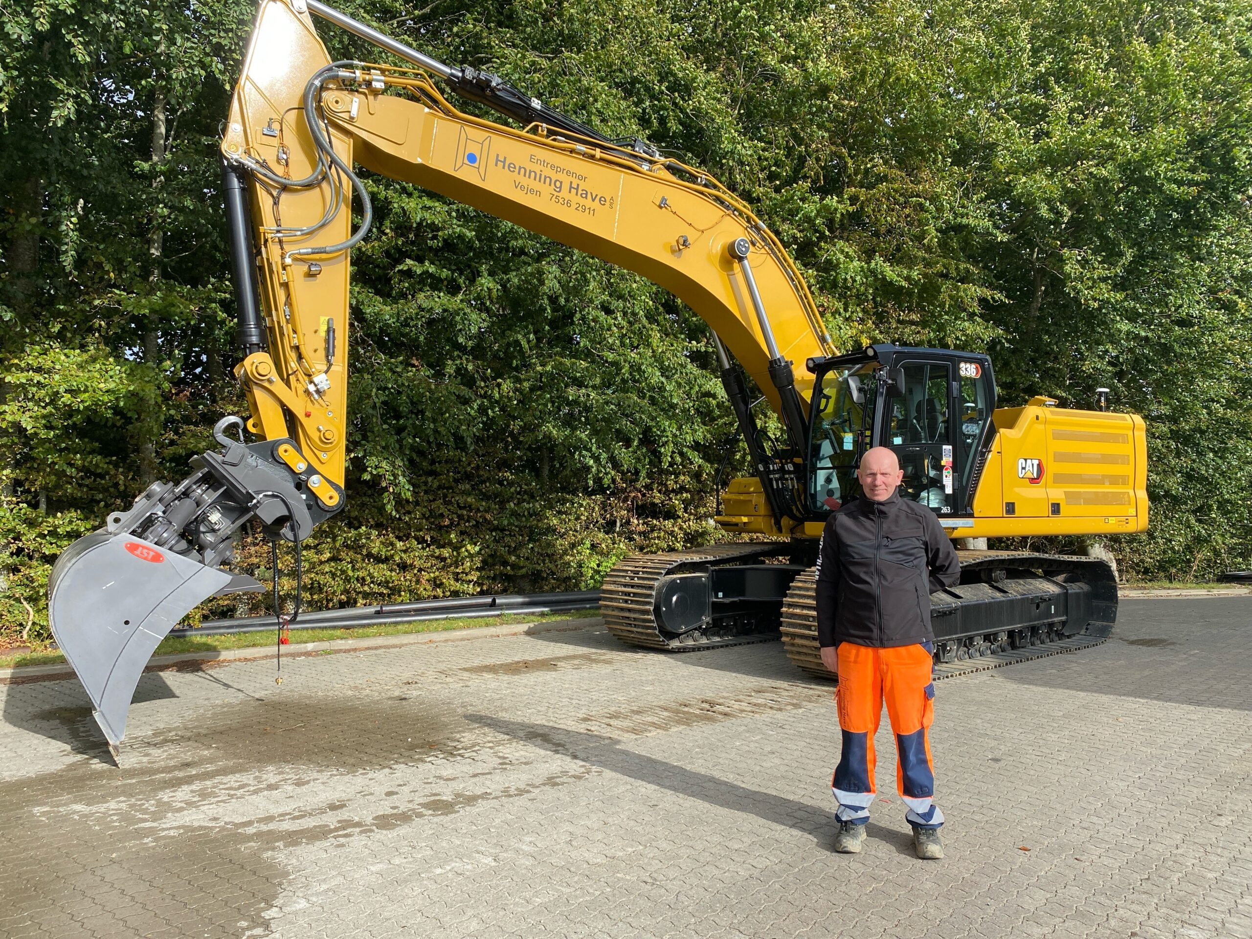 Cat 336 gravemaskine til Entreprenør Henning Have A/S